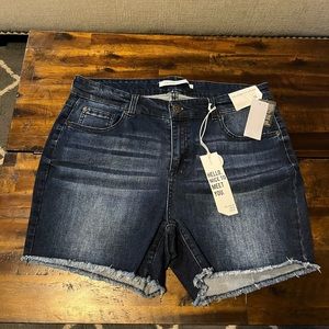 🧡NWT Celebrity Pink Denim Shorts🧡